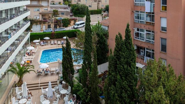Aparthotel Esmeraldas
