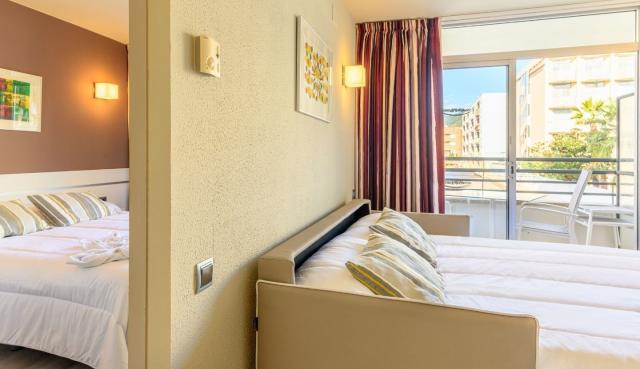 Aparthotel Esmeraldas