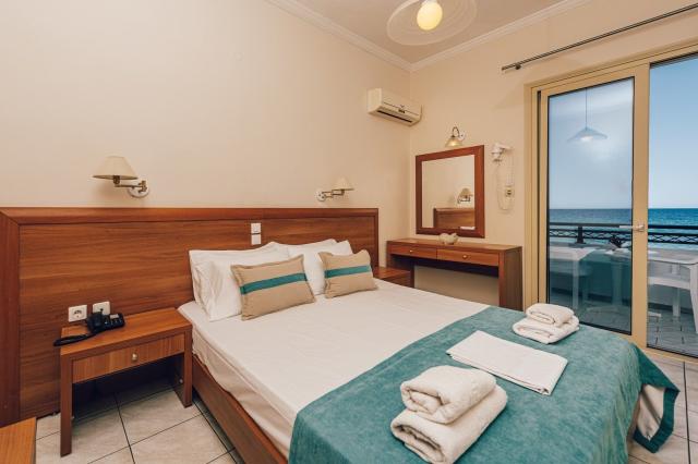 Hotel Chryssi Akti