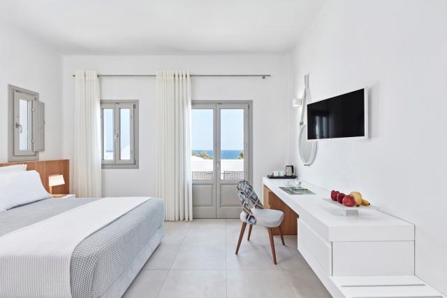Hotel Costa Grand Resort and Spa