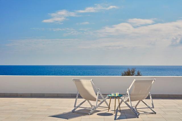 Hotel Aqua Blue