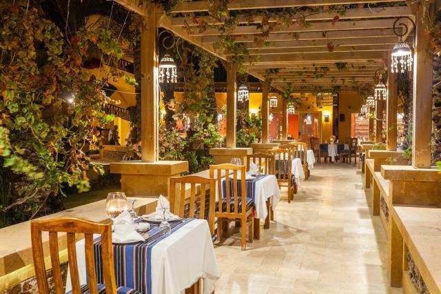 Hotel Carols Beau Rivage