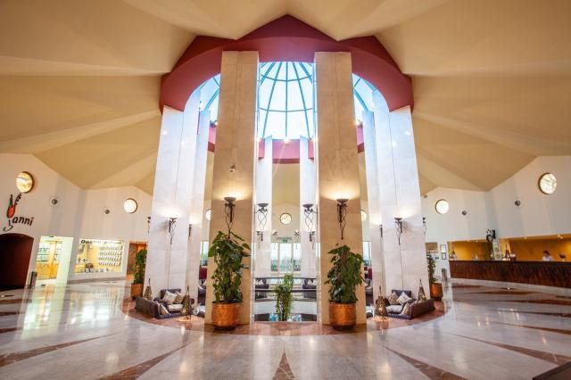 Hotel Carols Beau Rivage