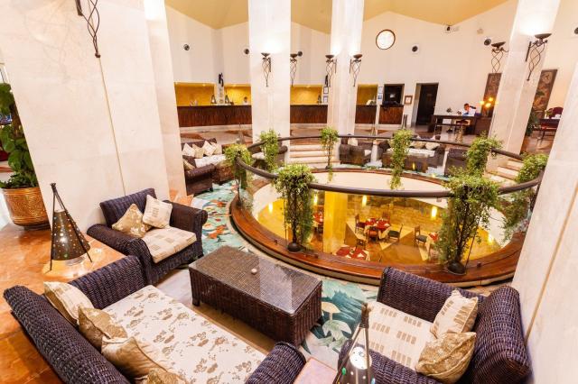 Hotel Carols Beau Rivage