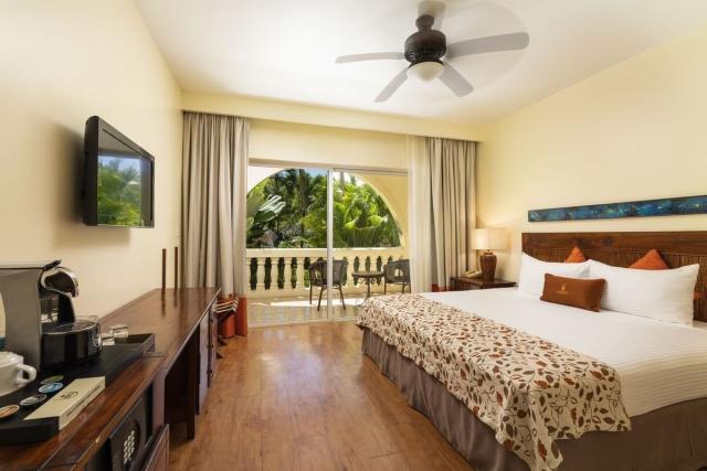 Tamarindo Diría Beach Resort