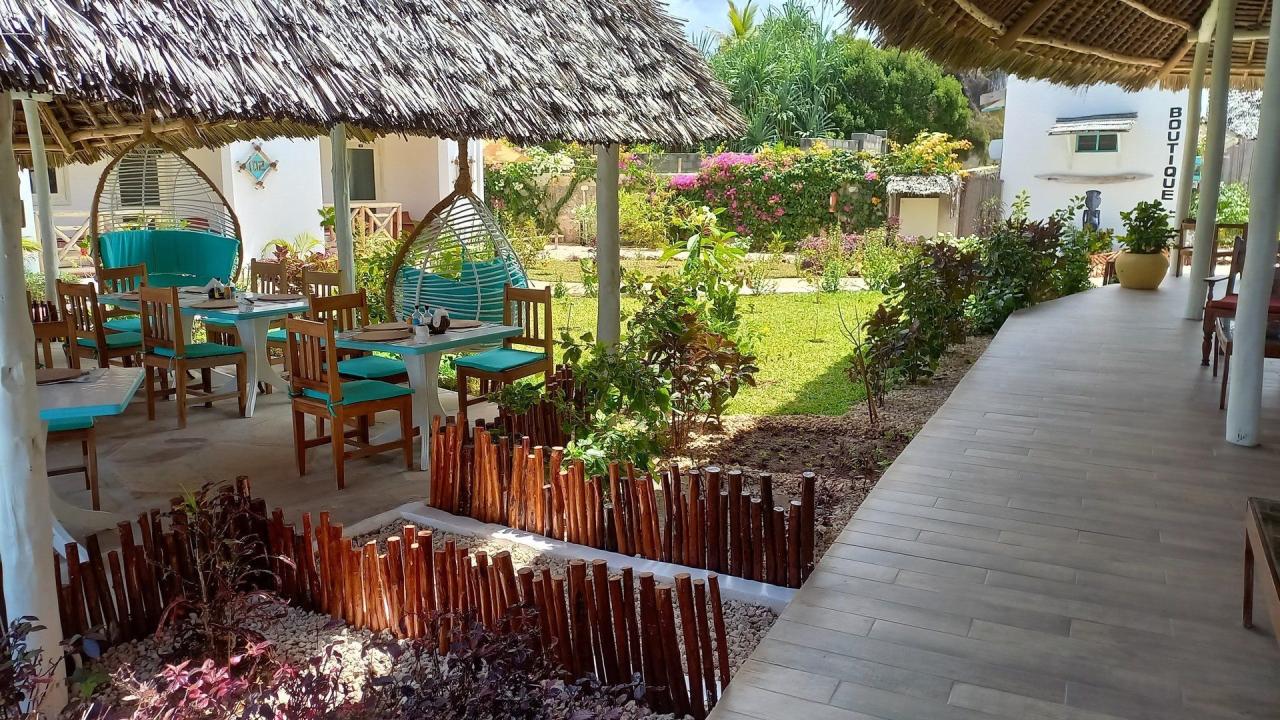 Hotel Sun Bay Mlilile Beach