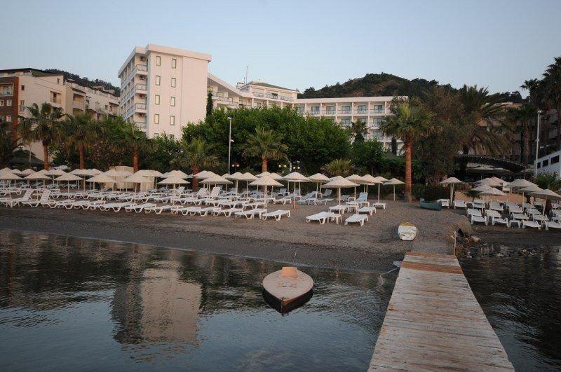 Hotel Tropical Beach