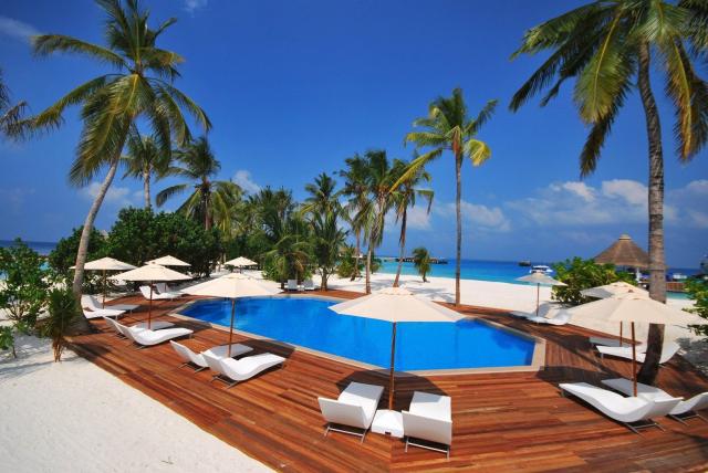 Safari Island Resort