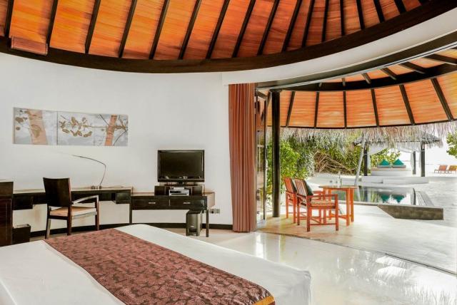 The Sun Siyam Iru Fushi