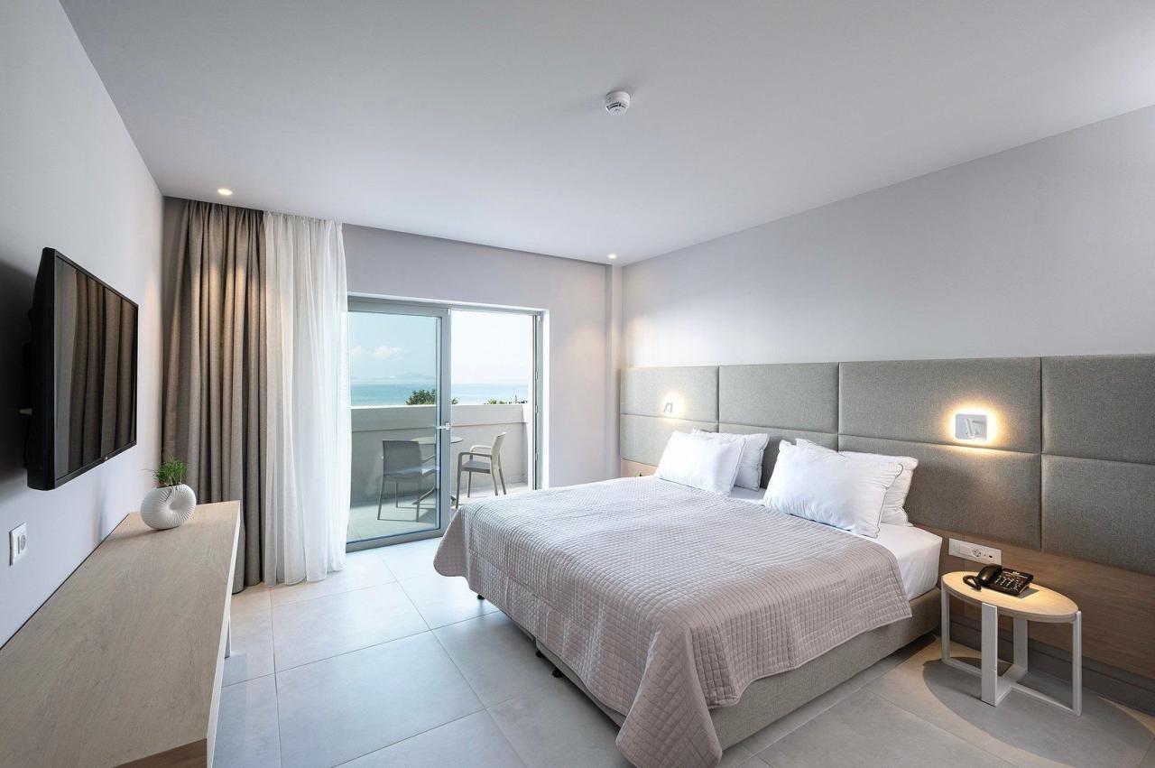Hotel Porto Bello Beach