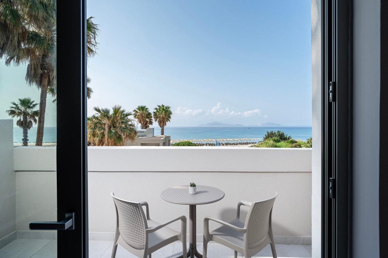 Hotel Porto Bello Beach