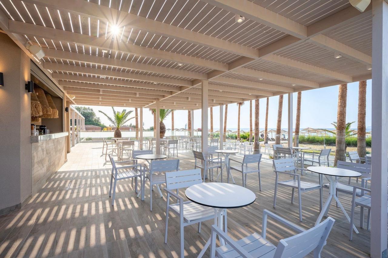 Hotel Porto Bello Beach