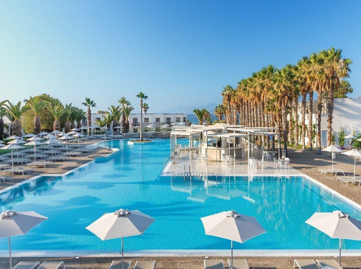 Hotel Porto Bello Beach