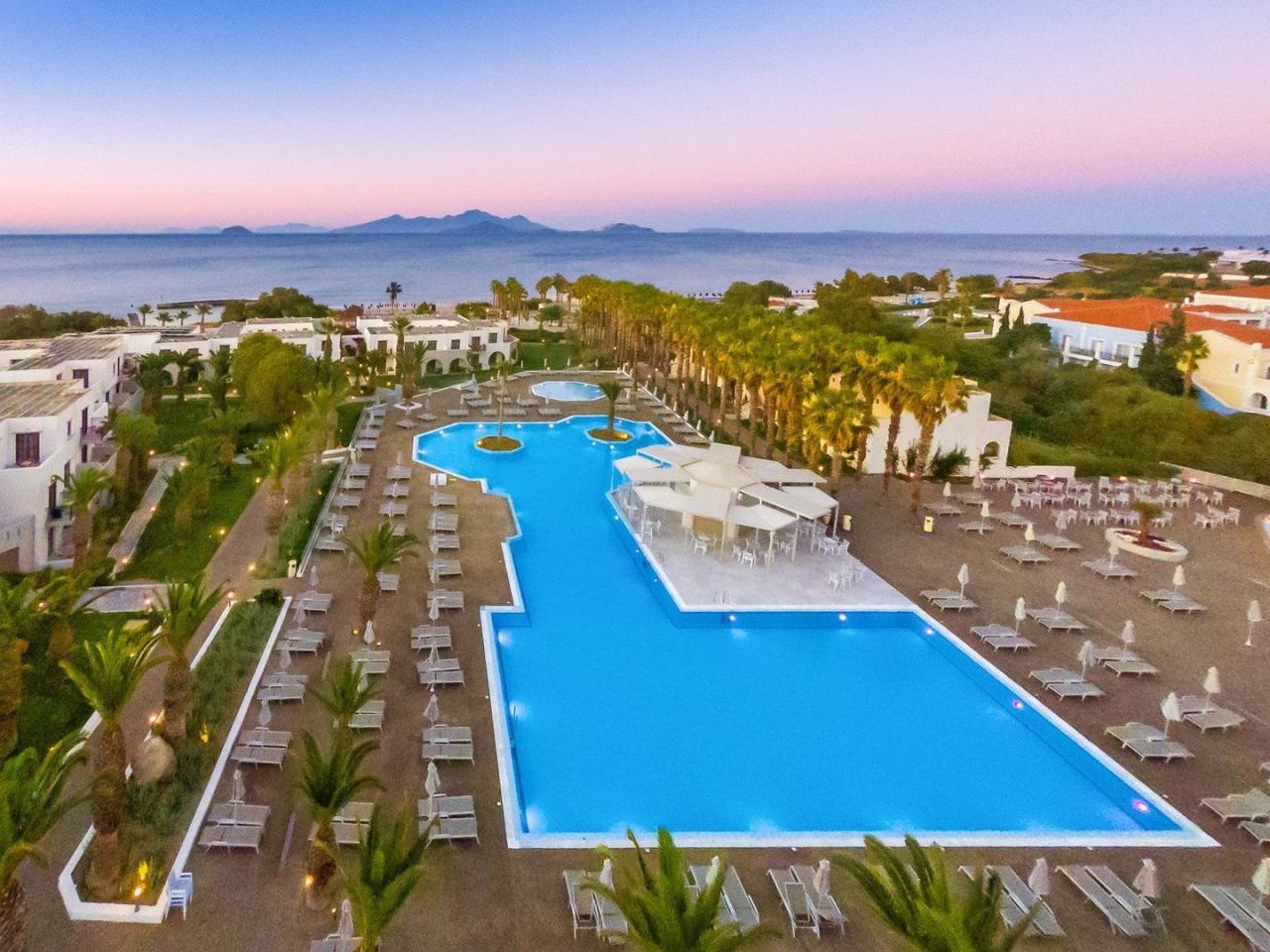 Hotel Porto Bello Beach