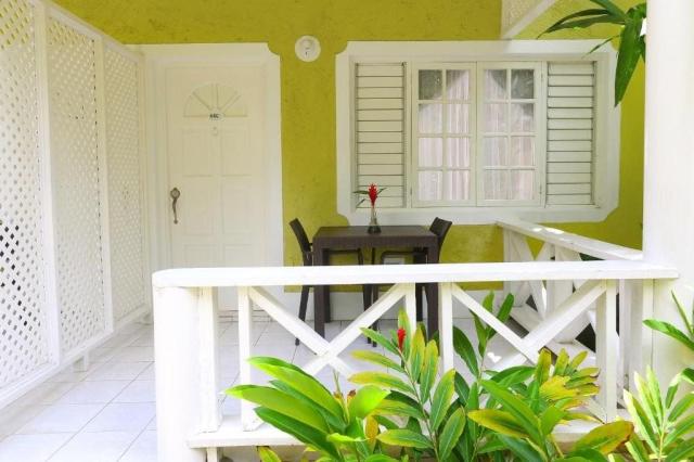 Merril's Beach Resort II