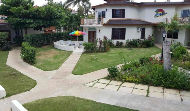 Coco La Palm Seaside Resort