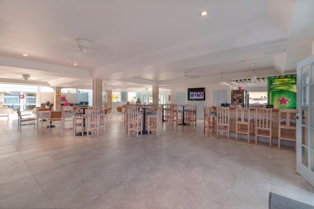 Time Out Hotel