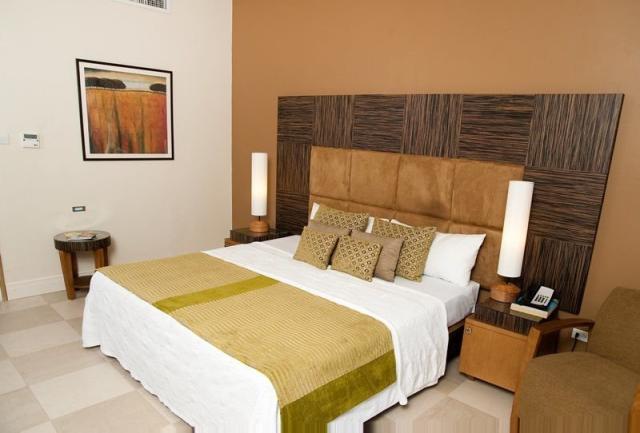 Island Inn Hotel