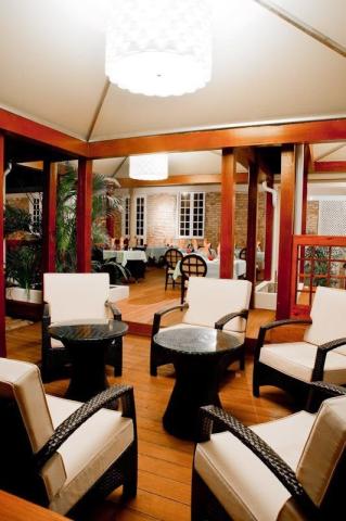 Island Inn Hotel