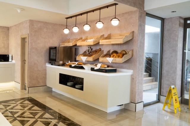 Hotel Emre Beach