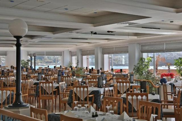 Paradise Bay Resort Hotel