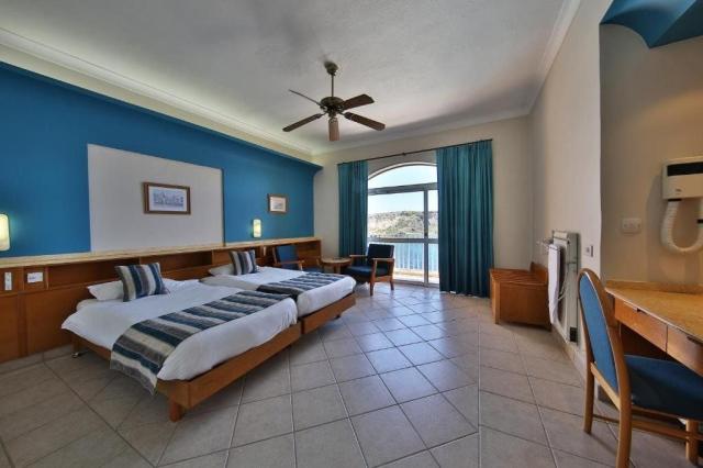 Paradise Bay Resort Hotel