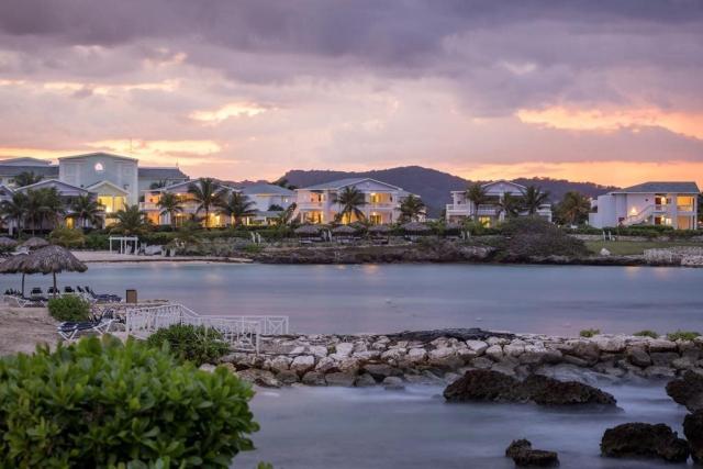 Hotel Grand Palladium Lady Hamilton Resort and Sp