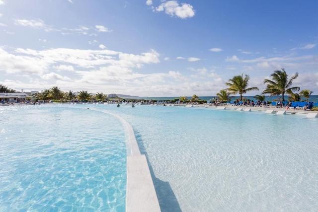 Hotel Grand Palladium Lady Hamilton Resort and Sp