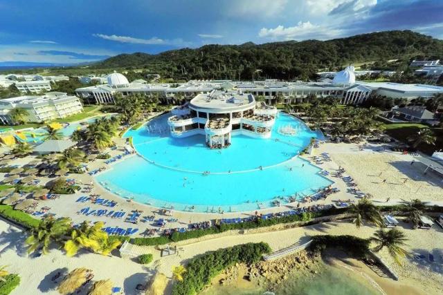 Hotel Grand Palladium Lady Hamilton Resort and Sp