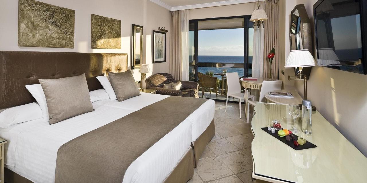 Hotel Gran Melia Don Pepe