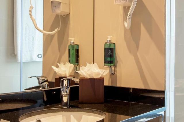 Hotel Vila Gale Porto Ribeira