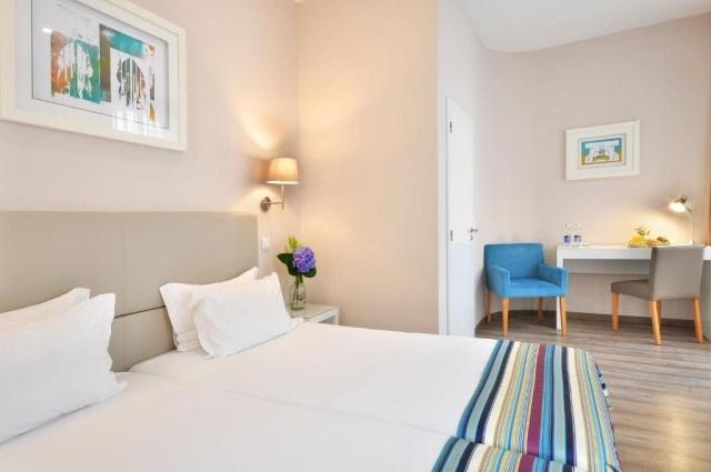 Porto Domus Hotel
