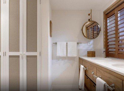 Hotel Paradise Cove Boutique