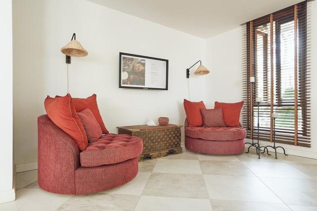 Hotel Paradise Cove Boutique