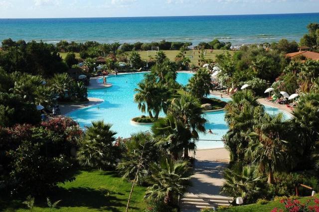 Hotel Acacia Resort
