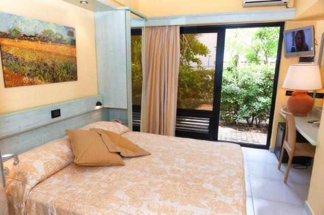Hotel Acacia Resort