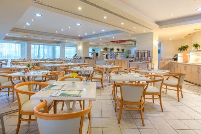 Lordos Beach Hotel & Spa