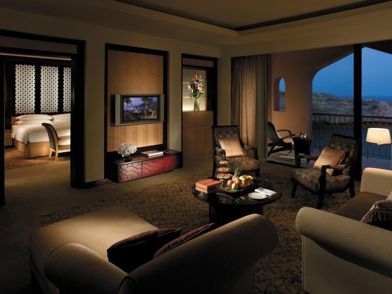 Hotel Shangri-La Al Husn