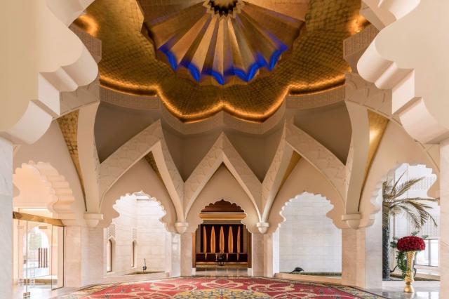 Hotel Shangri-La Al Husn
