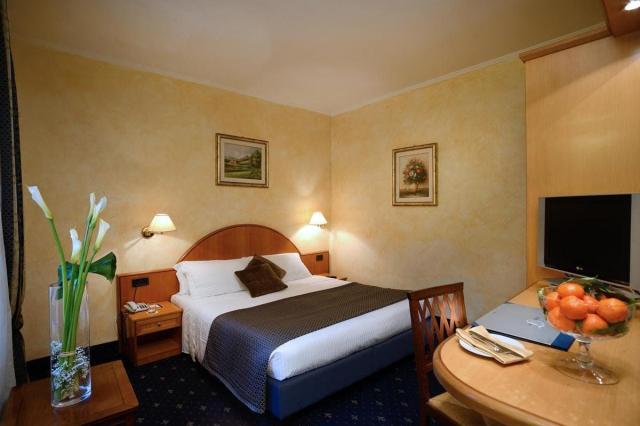 Hotel Trevi