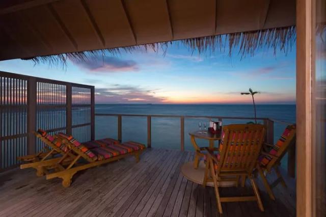 Meeru Island Resort & Spa