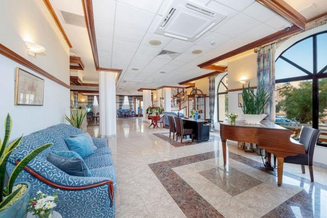Hotel Gillieru