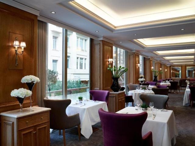 Hotel NJV Athens Plaza
