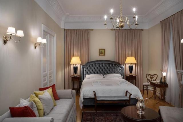 Hotel Noble Suites