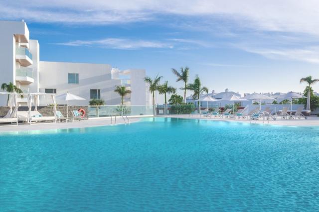 Hotel Lava Beach