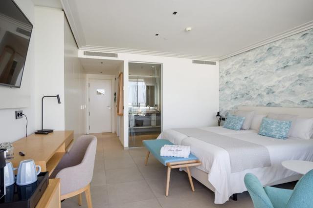 Hotel Lava Beach