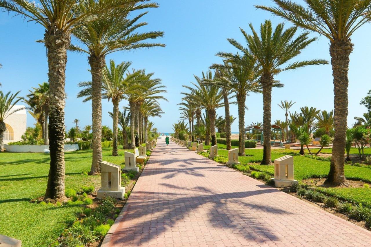 Hotel Royal Garden Palace