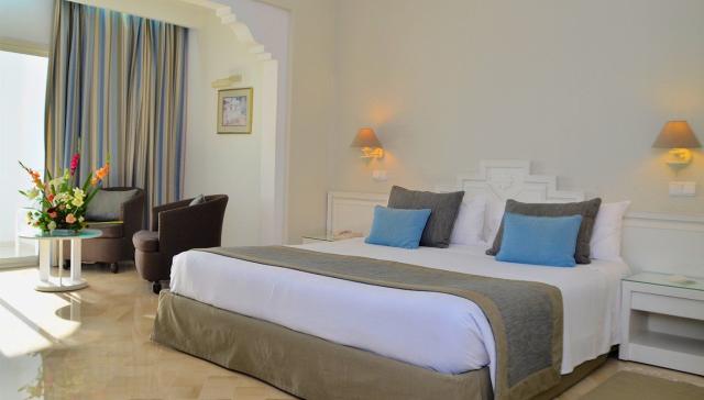 Hotel Royal Garden Palace