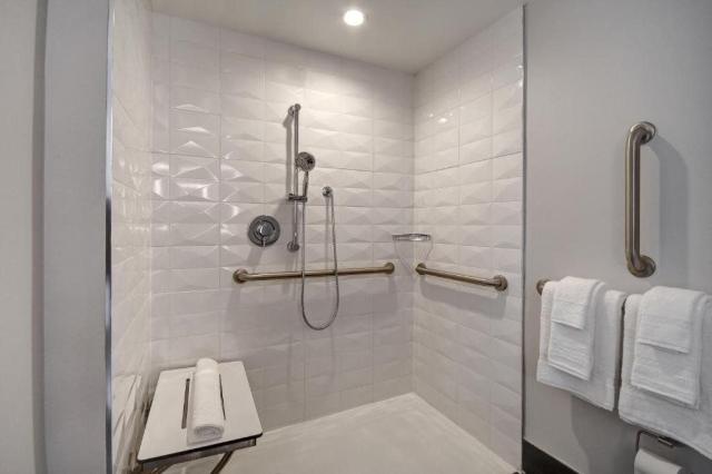 SpringHill Suites by Marriott New York Park Avenue