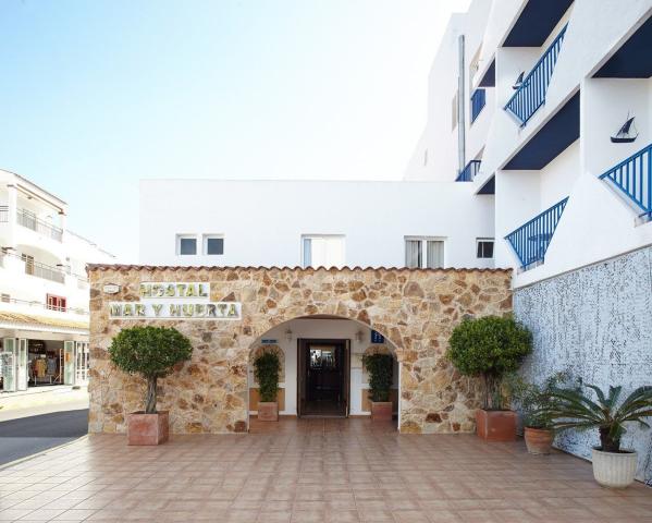 Mar Y Huerta Hostal